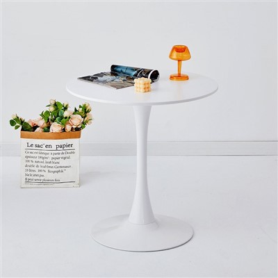 Skandinaviškas tulpių stalas